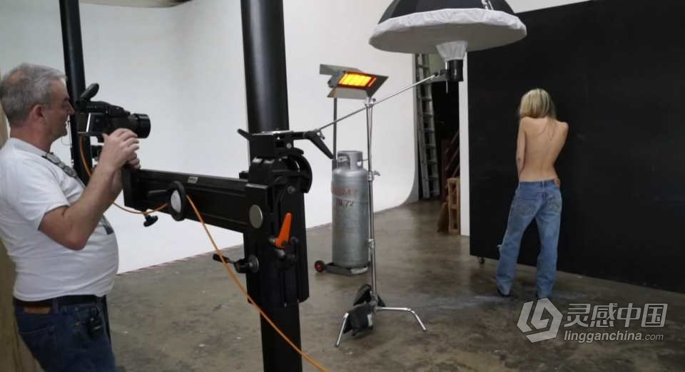 摄影师 Peter Coulson 简单装备获得5种不同照明效果 中英字幕  灵感中国网 www.lingganchina.com