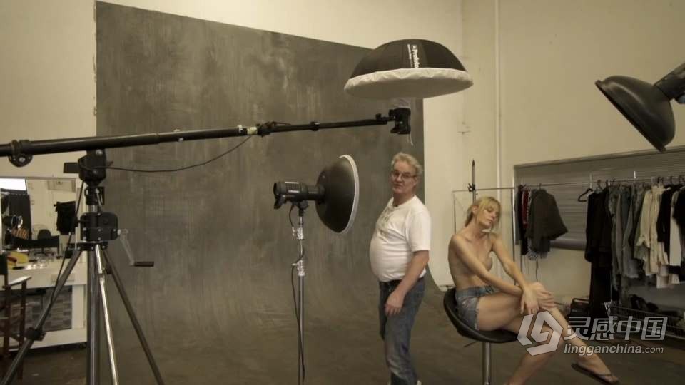 摄影师 Peter Coulson 棚拍人像6种灯光设置教程 中英字幕  灵感中国网 www.lingganchina.com