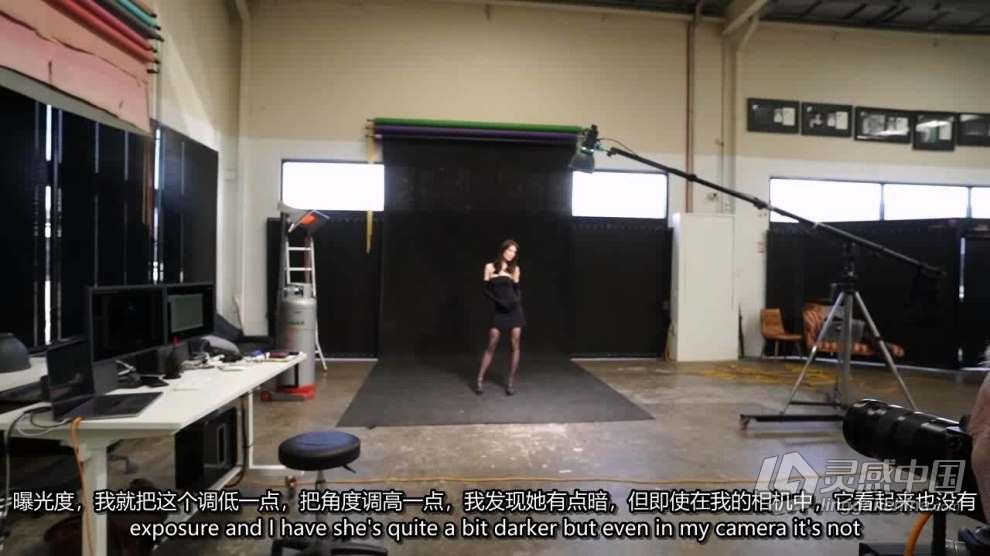 摄影师 Peter Coulson Meika小反光镜人像摄影布光教程 中英字幕  灵感中国网 www.lingganchina.com