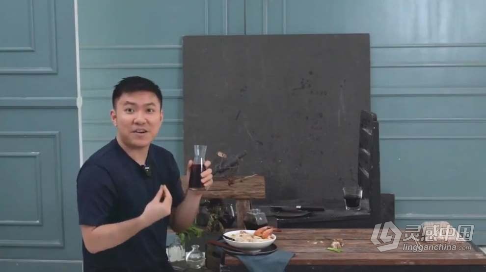 摄影师 Berry Phann 拍摄动态悬浮美食摄影的最佳教程 中英字幕  灵感中国网 www.lingganchina.com
